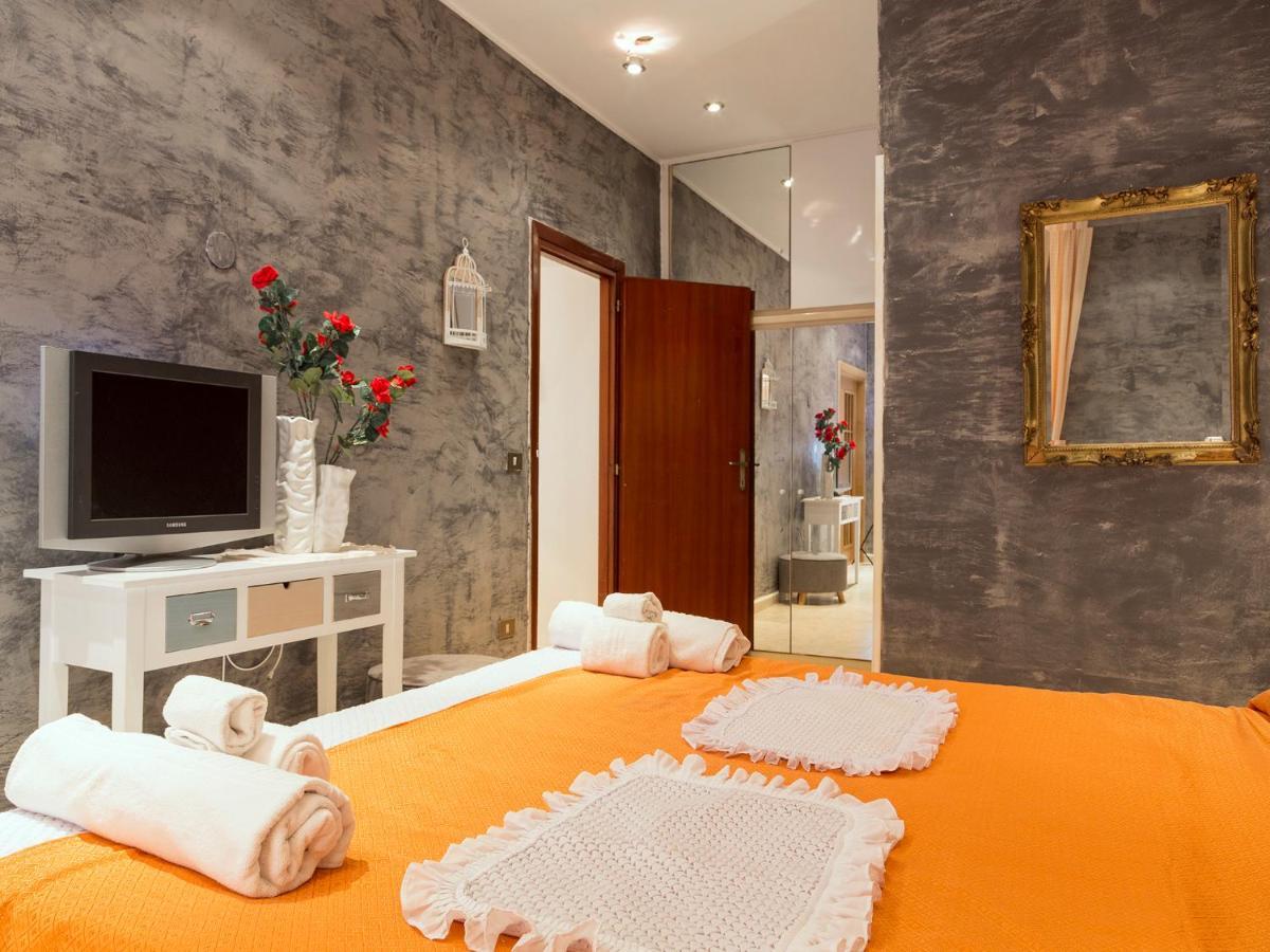 Cavourcolosseumapartment Apartamento Roma